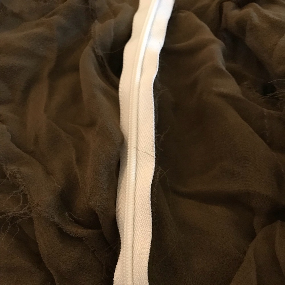Dress - Picture 4 of 4